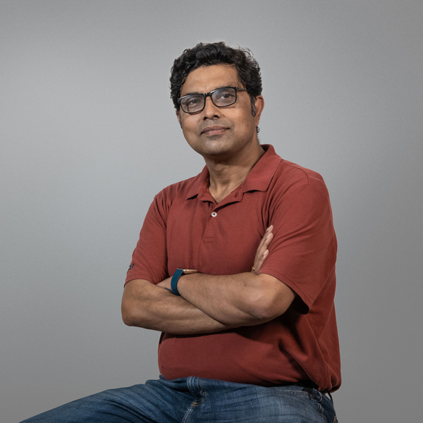 Dr. Manoj Majhi
