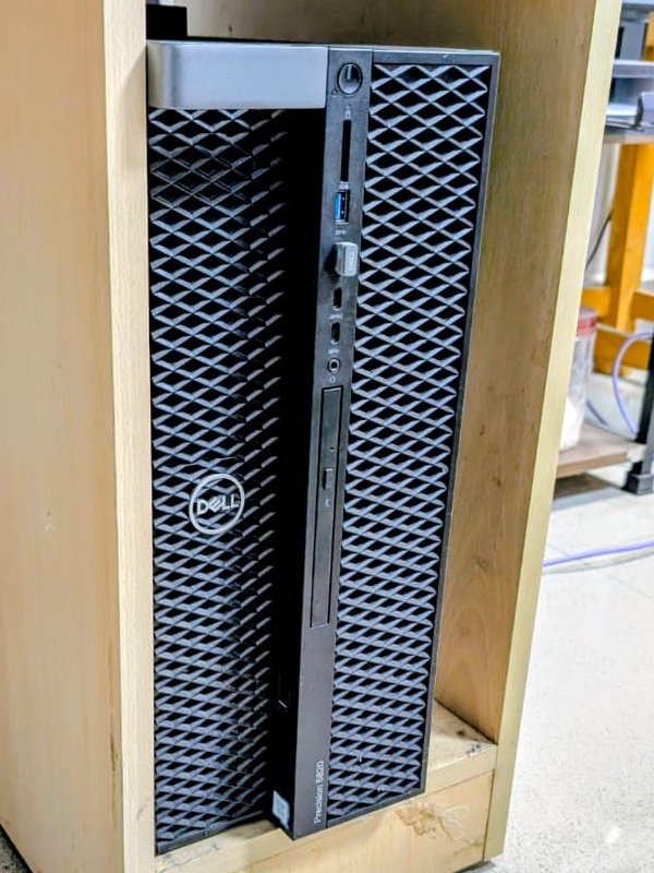 Dell Precision 5820 tower workstation